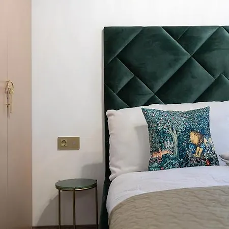 Amber Stone 2nd Floor *