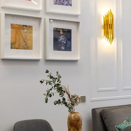 Amber Stone 2nd Floor Appartamento