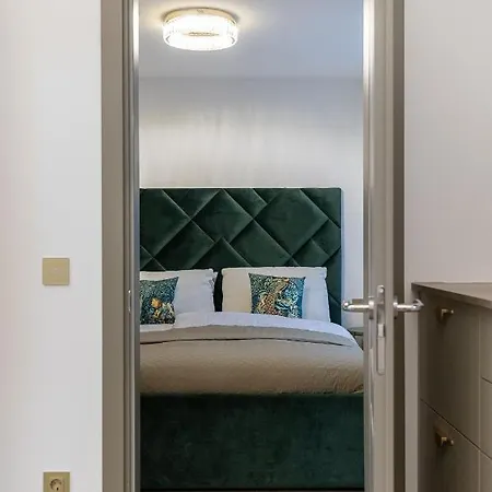 Amber Stone 2nd Floor