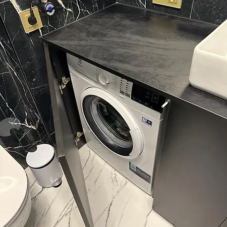 Amber Stone 2nd Floor Παλάγκα