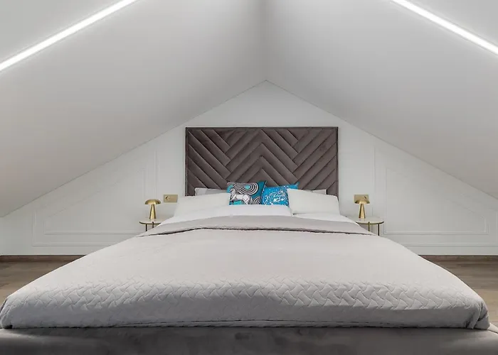 Amber Stone 2nd Floor Apartament *