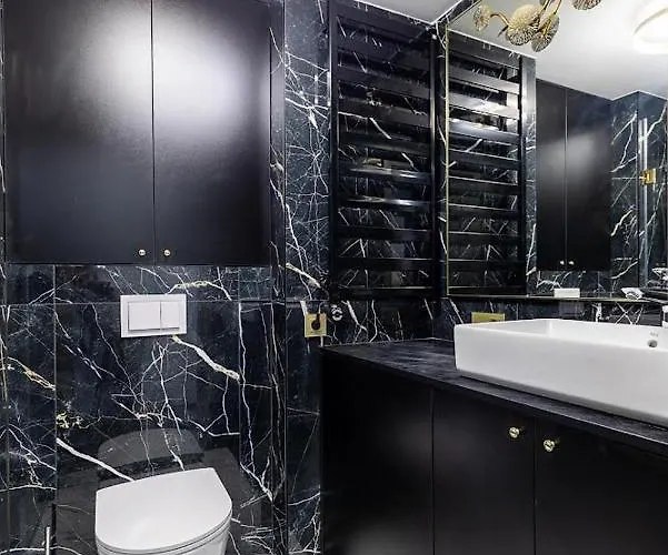 Amber Stone 2nd Floor Apartment *